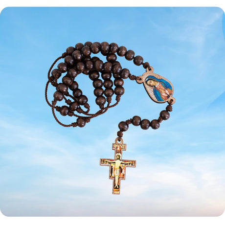 How to Pray the Rosary – A Simple Guide for Your Daily Life